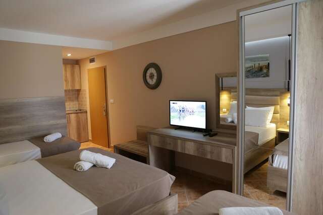 Апартаменты Comfort Apartments Улцинь-15